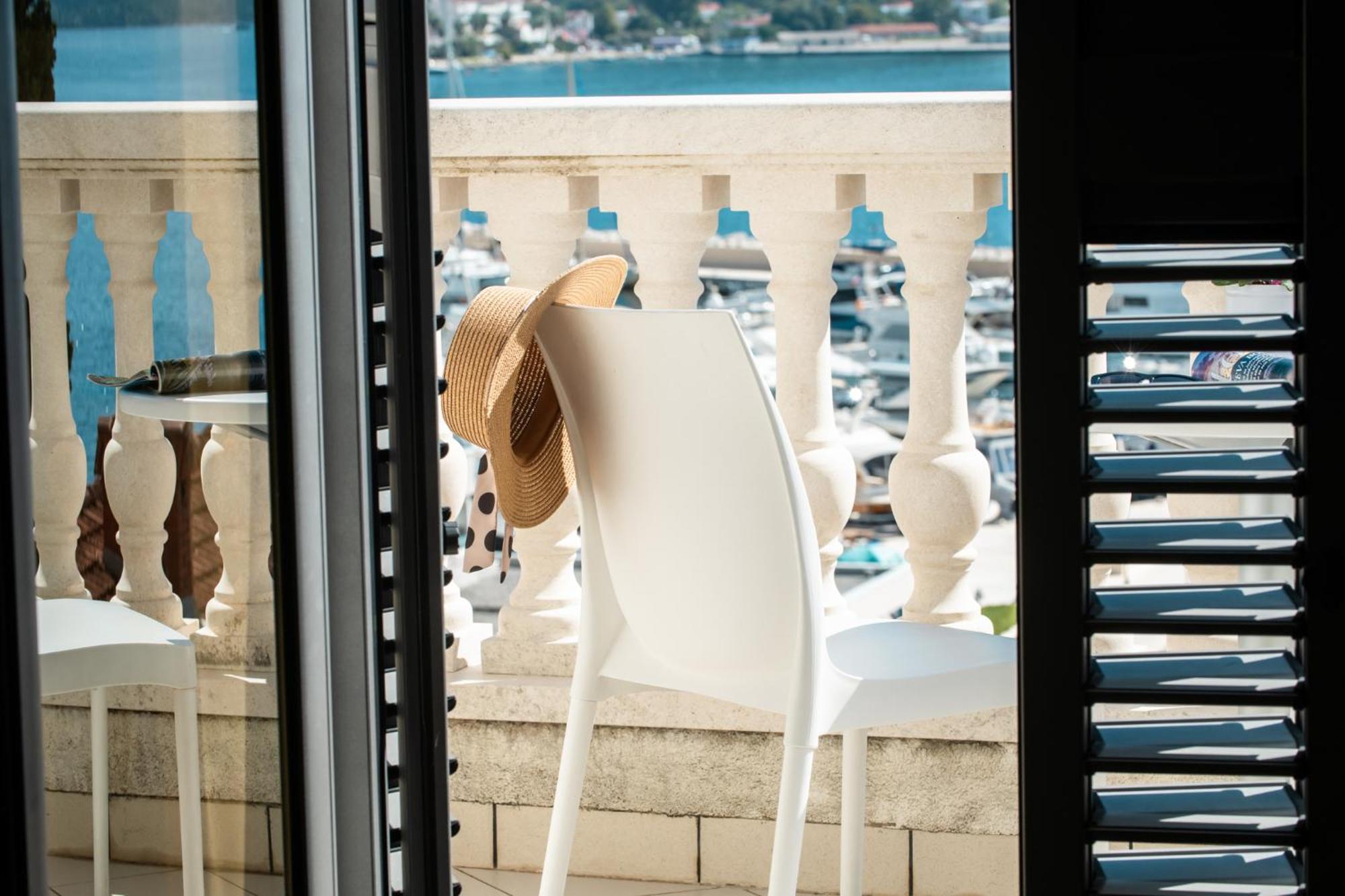 Boutique Hotel Kredo 赫尔采格诺维 外观 照片