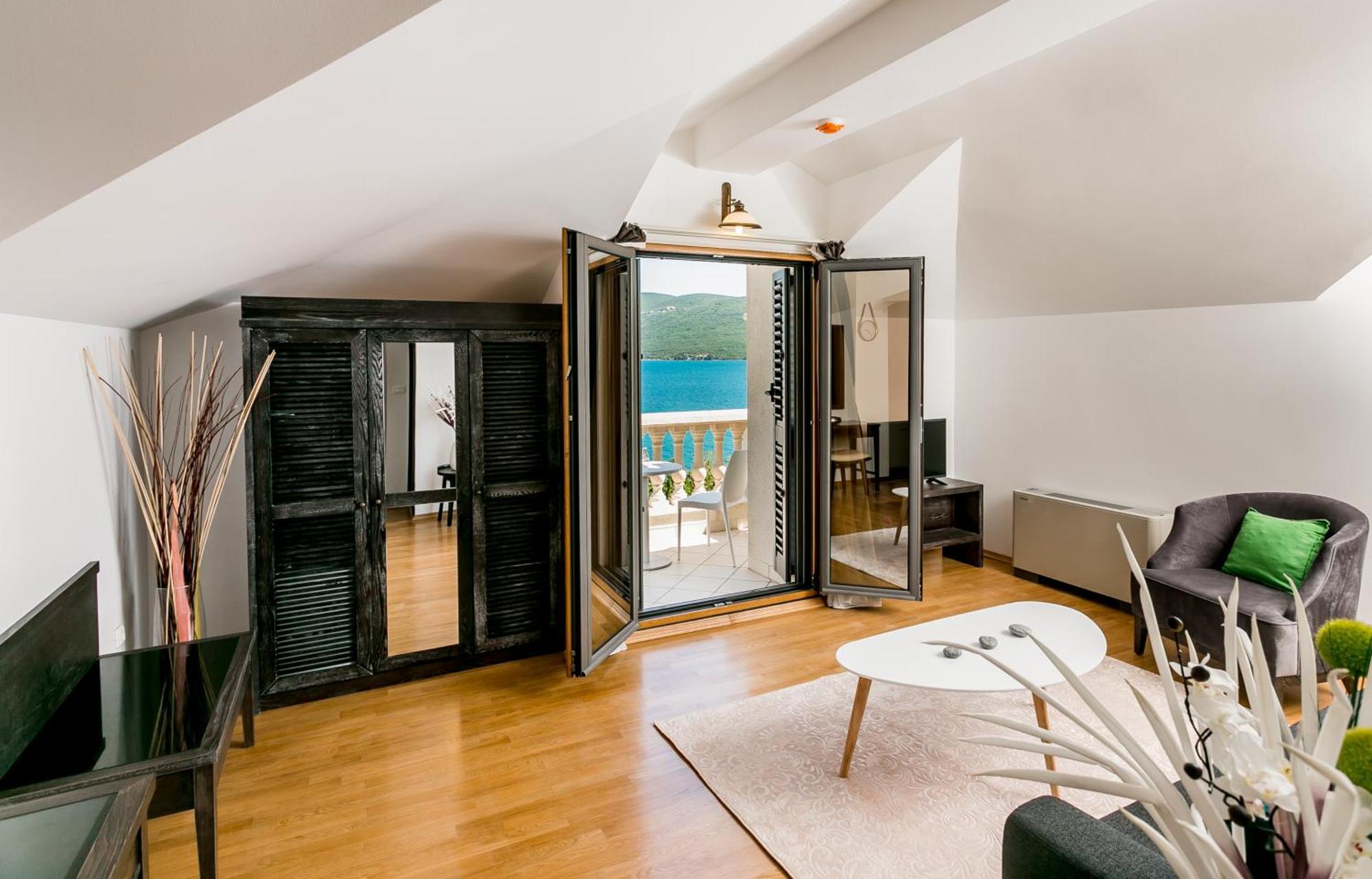 Boutique Hotel Kredo 赫尔采格诺维 客房 照片