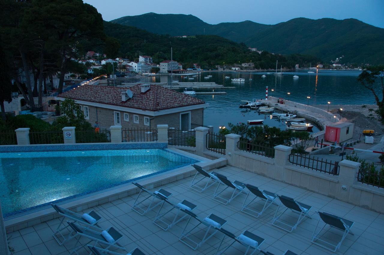 Boutique Hotel Kredo 赫尔采格诺维 外观 照片